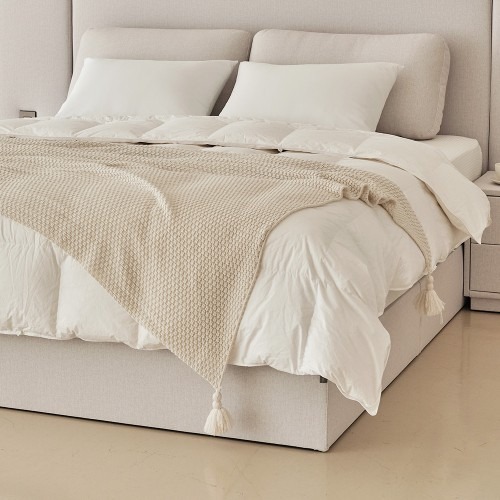 슬립퍼 앰버 저상형 호텔식 패브릭 침대 프레임으로 편안한 휴식 공간 만들기