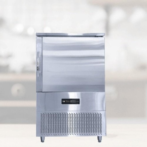 블라스트칠러 8단 급속냉동고로 베이킹의 품질을 지켜보세요