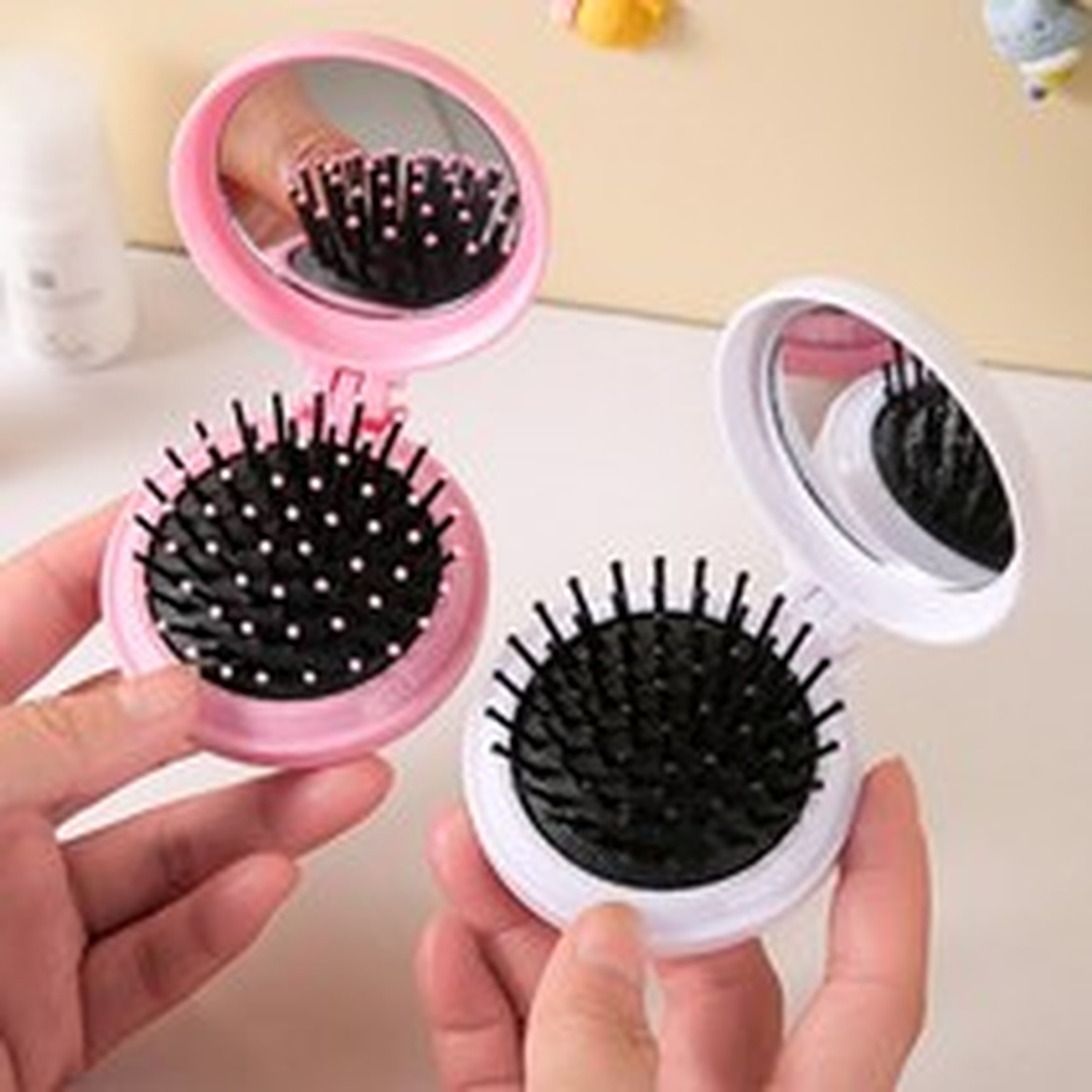 진우 휴대용 미니 거울빗, 훈련 전 내 스타일을 완성해줘