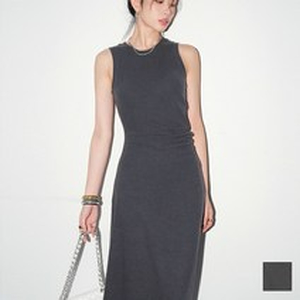 여성 오버핏 프릴 레이어드 끈나시 스판 민소매의 매력