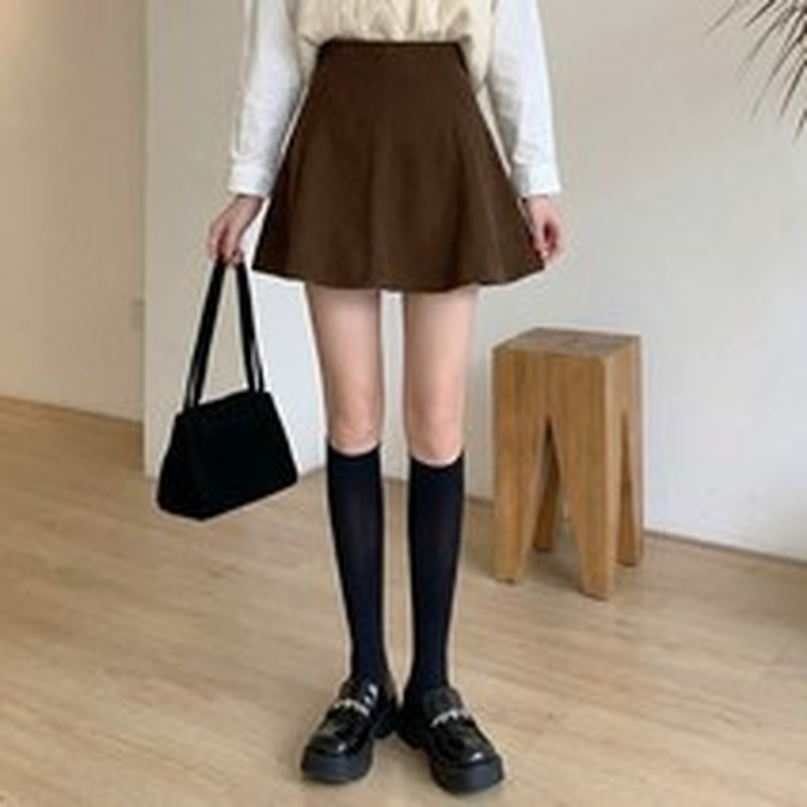 언헤브 플레어 A라인 미니스커트, 스타일과 편안함의 조화