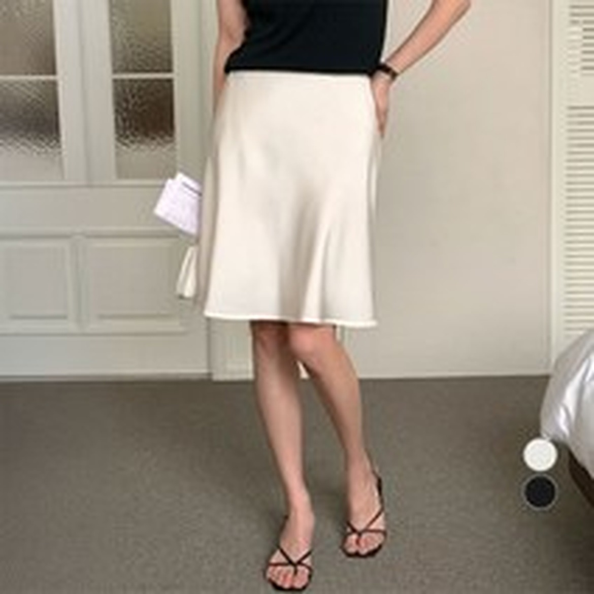 아피나르 여성용 우아한 글로우 새틴 풀밴딩 미니의 매력