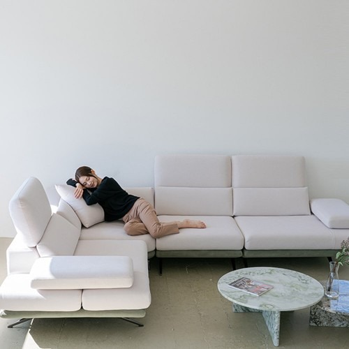 헨지디자인 라파엘 리프트 4인 코너형 매버릭 패브릭소파 활용도와 장점 정리