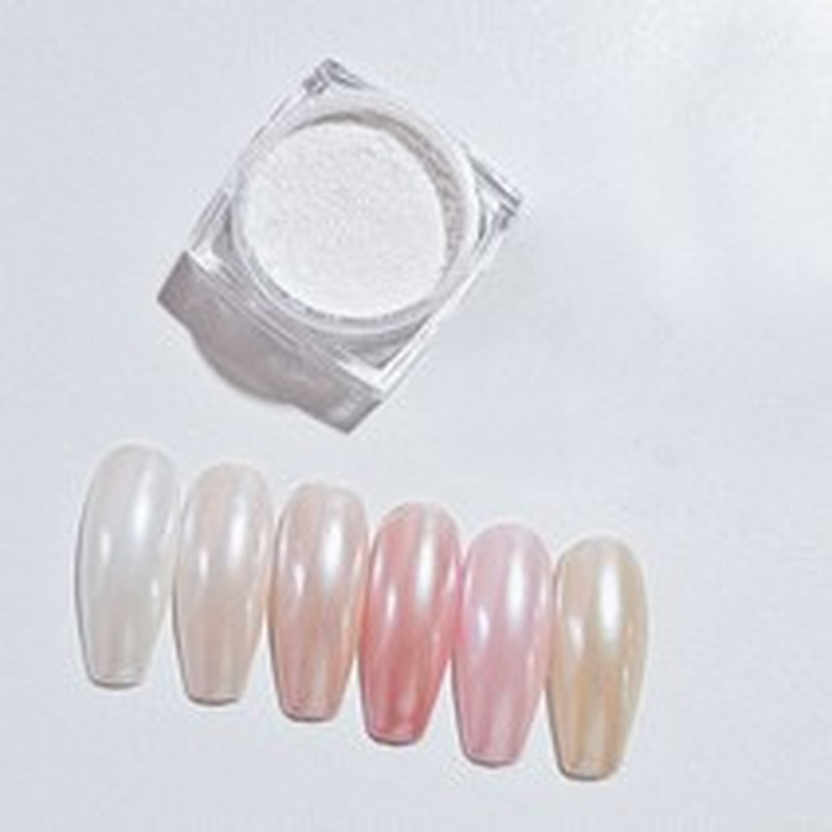 네일 파우더 화이트 진주로 청량한 네일 완성하기