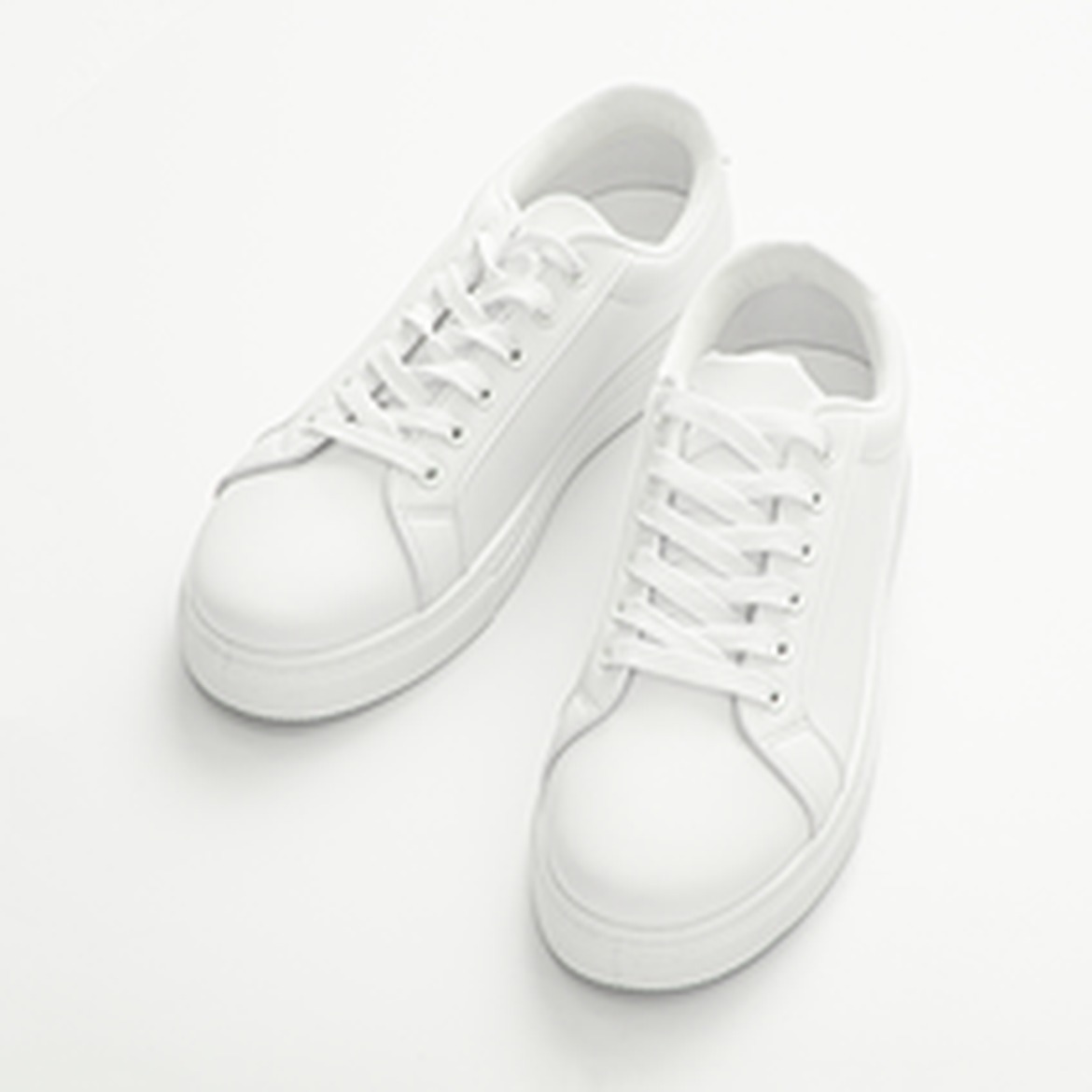 캐럿 남성용 베이직 레더 스니커즈, 깔끔한 착용감이 아주 만족