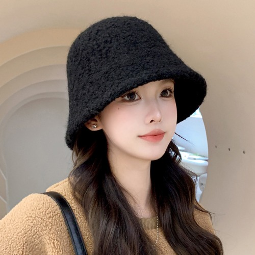 캠퍼스 패션의 완성, 버킷햇 부클 니트 라운드 선택 포인트