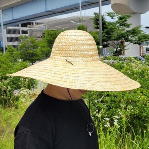 밀짚 모자 구매 전 확인할 점과 상황별 추천