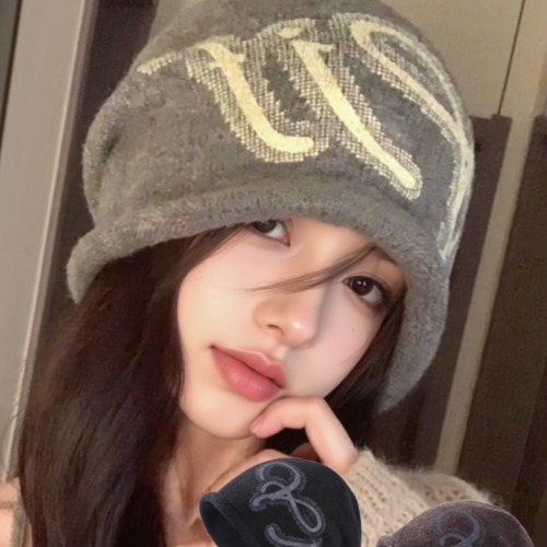 롤업루즈핏더플비니 스트릿패션 스타일링에 적합한 모자