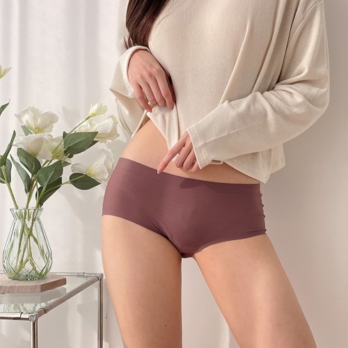 여성팬티 구매 전 확인해야 할 점과 바른 쿨링 메쉬 심리스 팬티의 차별점