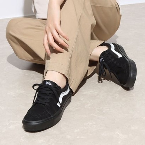 반스 SK8 로우 스니커즈 트리플 블랙 콘트라스트