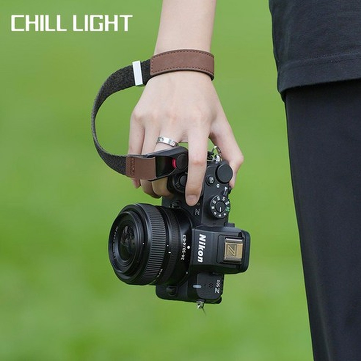 CHILL LIGHT 숄더 스트랩의 감압 설계 및 퀵 릴리즈