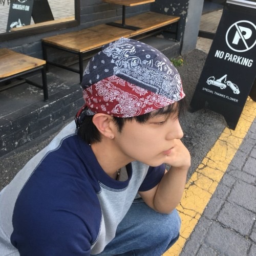 페이즐리 배색 반다나 구매 전 확인해야 할 포인트
