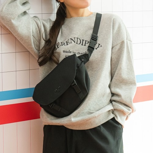마흐 영투어 힙팩 남녀공용 데일리 가방 여행용 미니가방