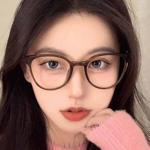 뿔테 안경 구매 전 확인 포인트와 적합한 스타일