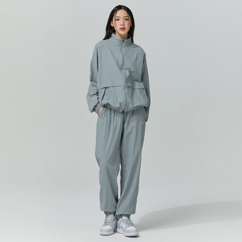 블랙몬스터핏 타스란 바람막이 트레이닝 세트의 기능과 활용 포인트
