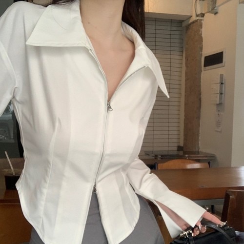 CWTT8047 여성 화이트 카라 투웨이 지퍼 긴팔 셔츠 활용 포인트 정리