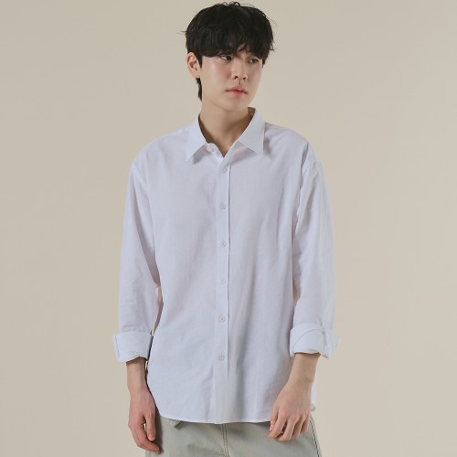 남자 무지 면 긴팔 셔츠 세미오버핏으로 여유 있는 일상