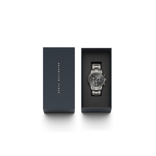 남자시계 선택 시 고려할 점과 다니엘 웰링턴 ICONIC CHRONOGRAPH LINK GRAPHITE 특징