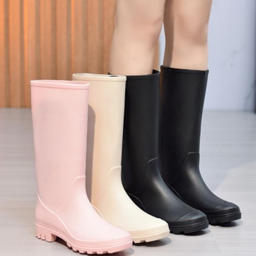 심플레인 부츠 여름 장마에 적합한 고무 신발
